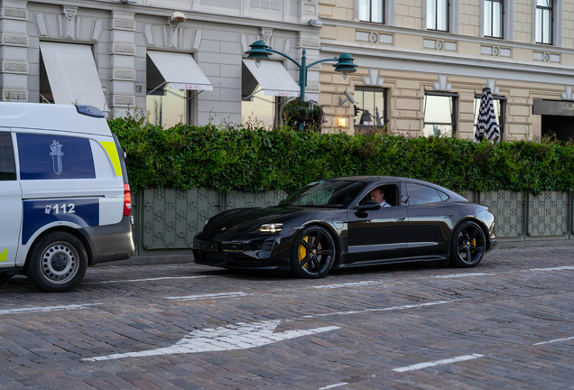 Porsche Taycan Turbo S