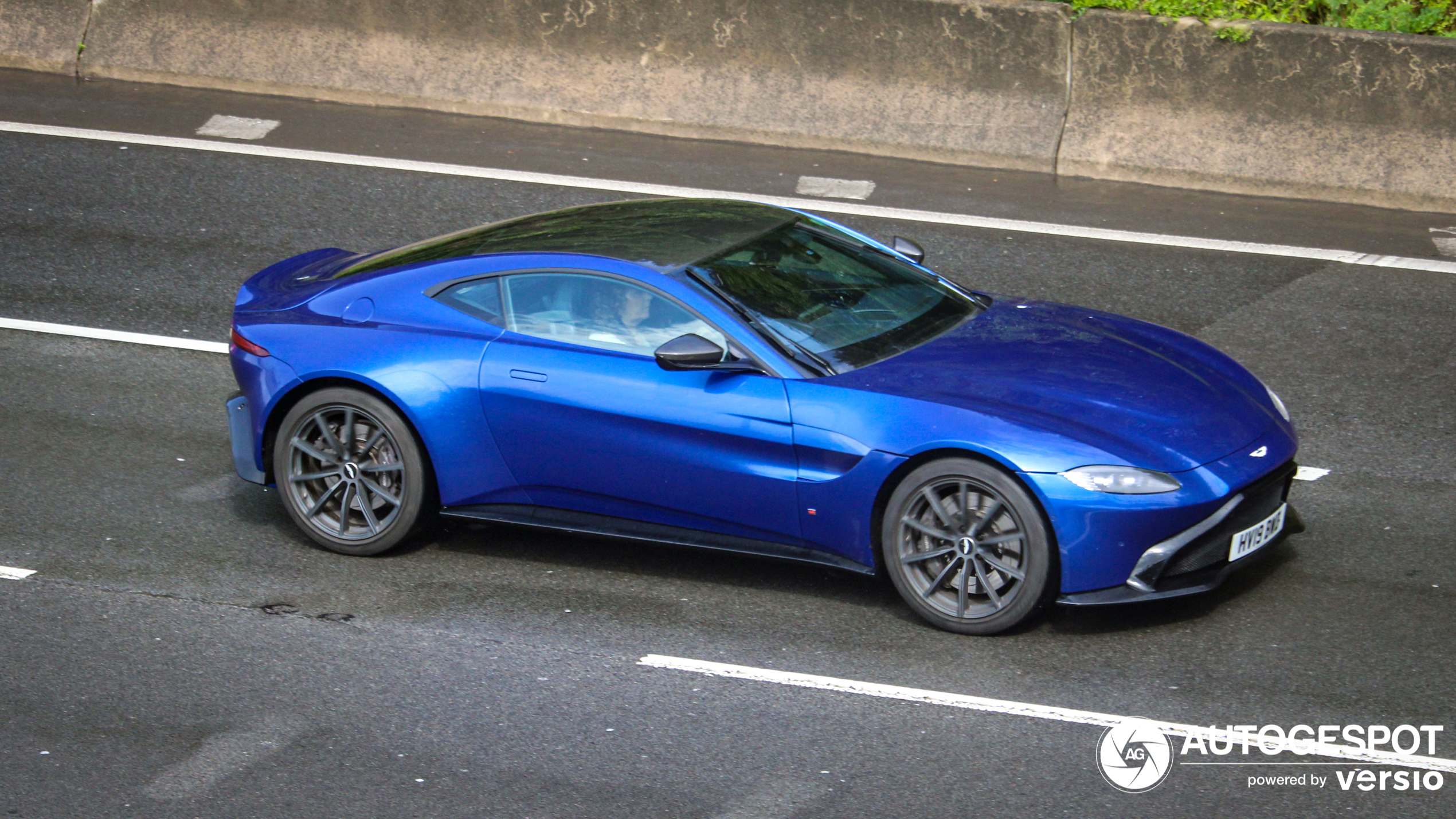 Aston Martin V8 Vantage 2018