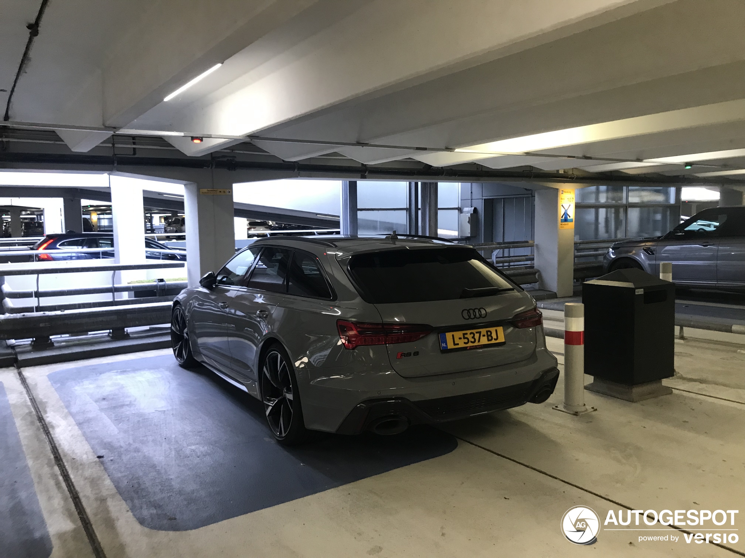 Audi RS6 Avant C8