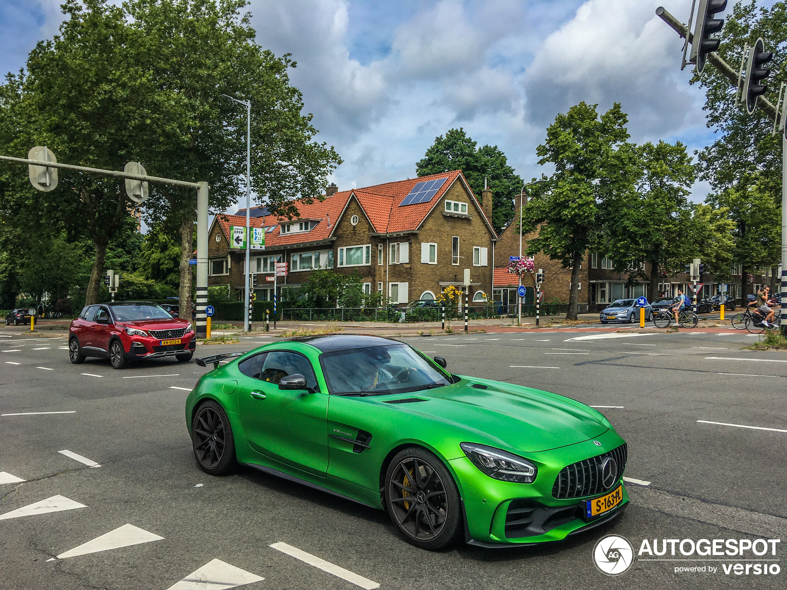 Mercedes-AMG GT R C190 2019