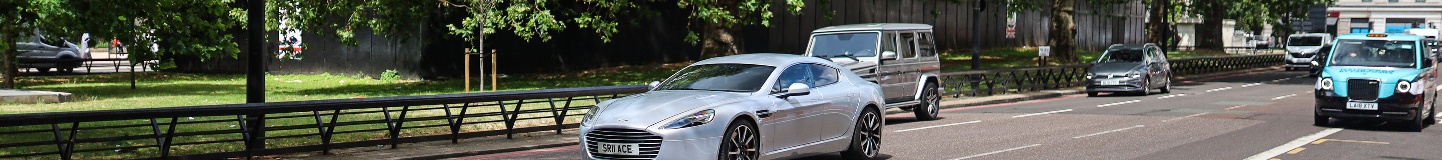 Aston Martin Rapide S