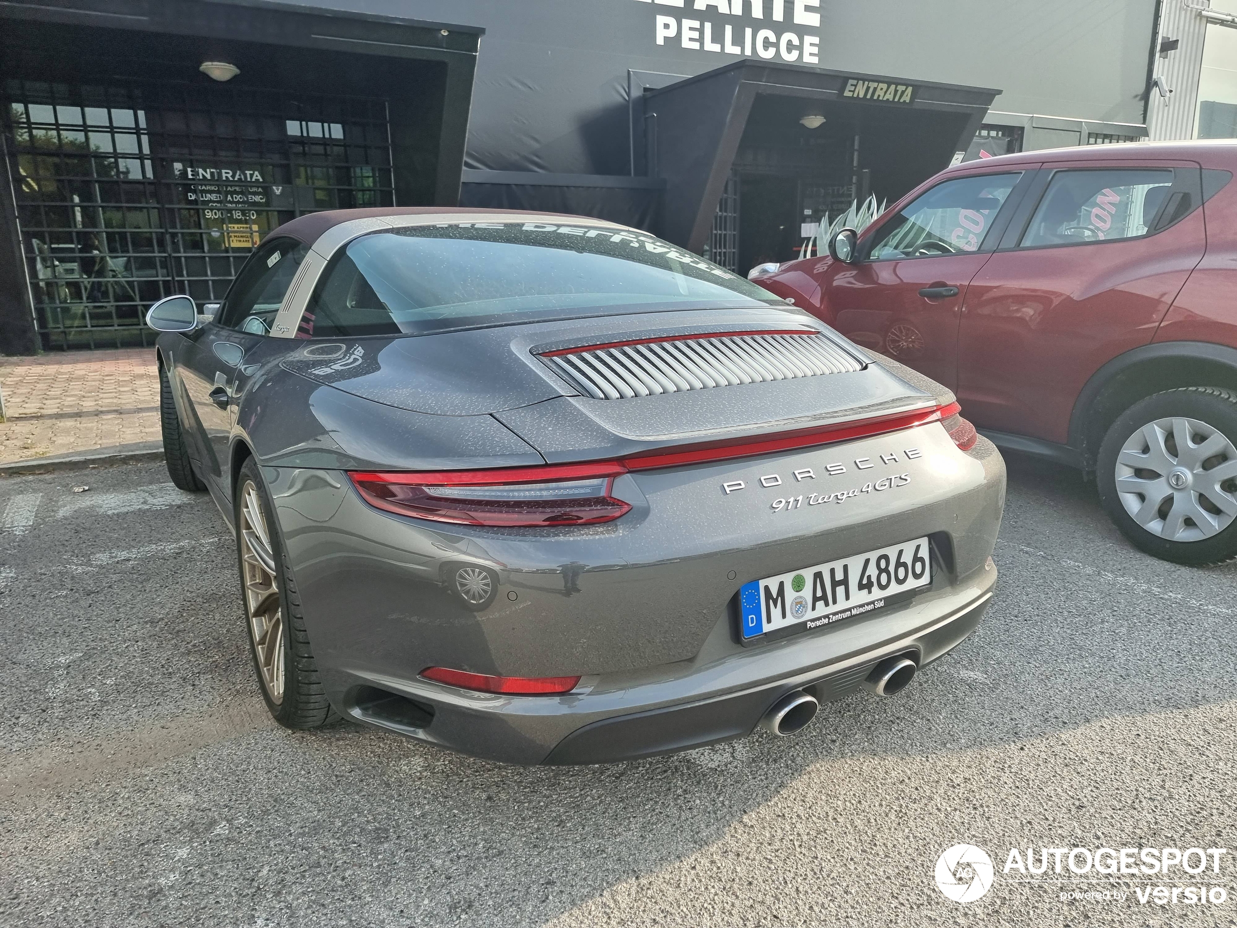 Porsche 991 Targa 4 GTS MkII Exclusive Manufaktur Edition