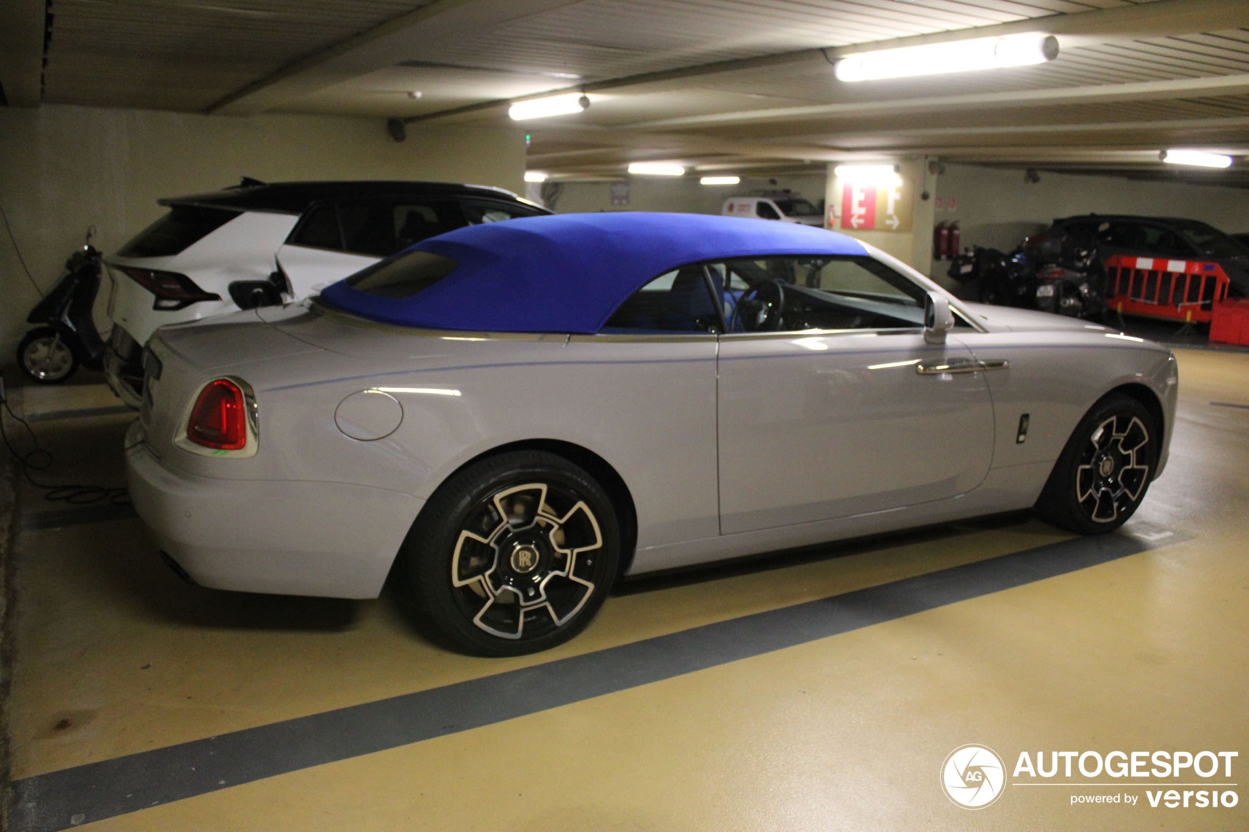 Rolls-Royce Dawn Black Badge