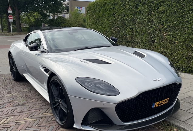 Aston Martin DBS Superleggera