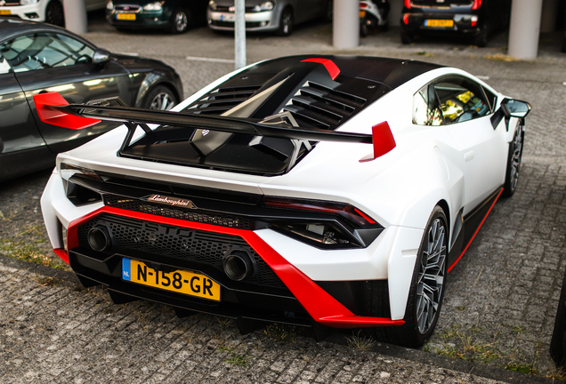 Lamborghini Huracán LP640-2 STO