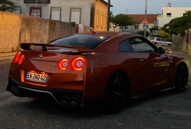 Nissan GT-R 2017