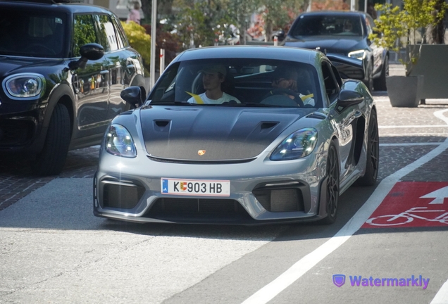 Porsche 718 Cayman GT4 RS Weissach Package