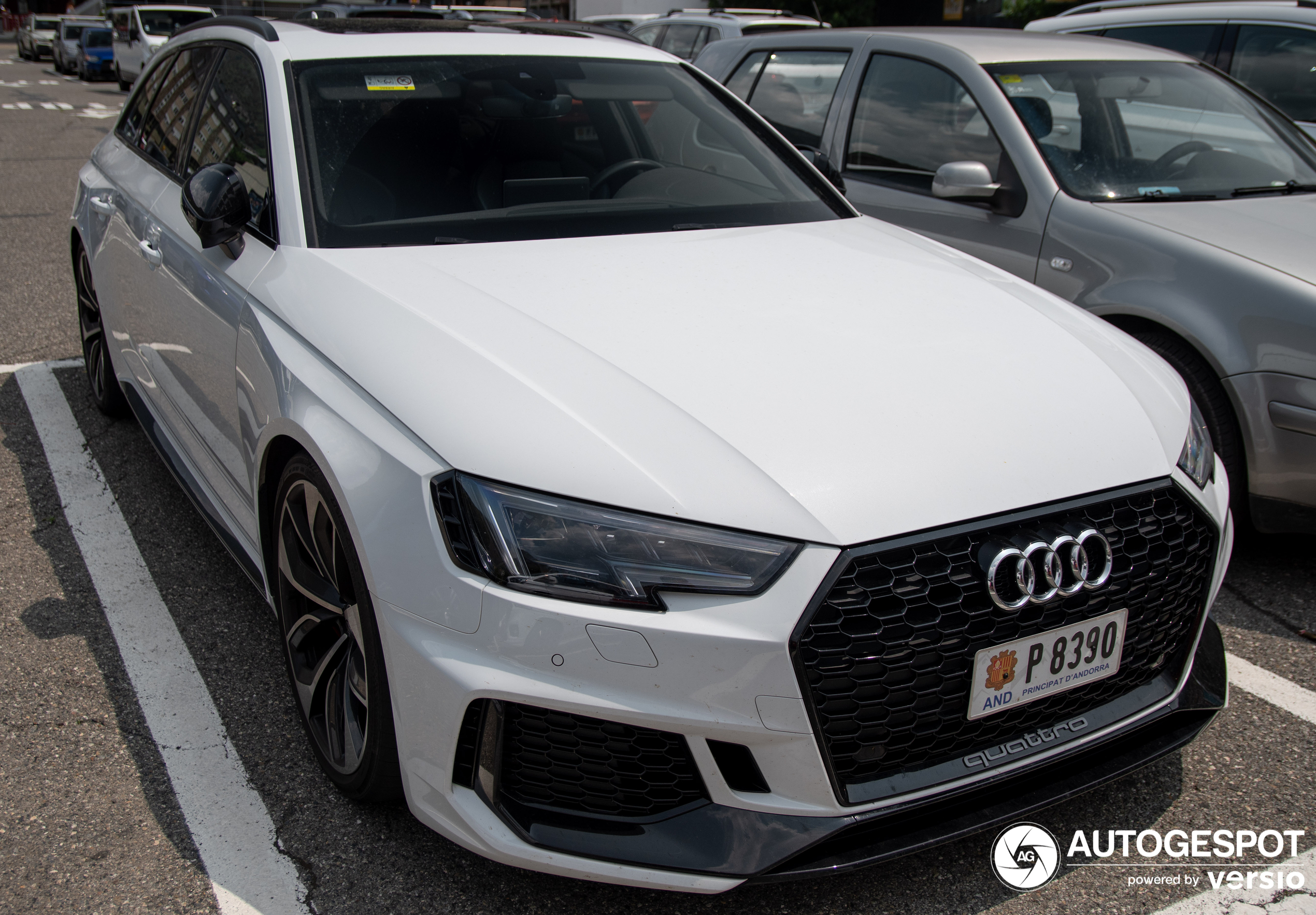 Audi RS4 Avant B9