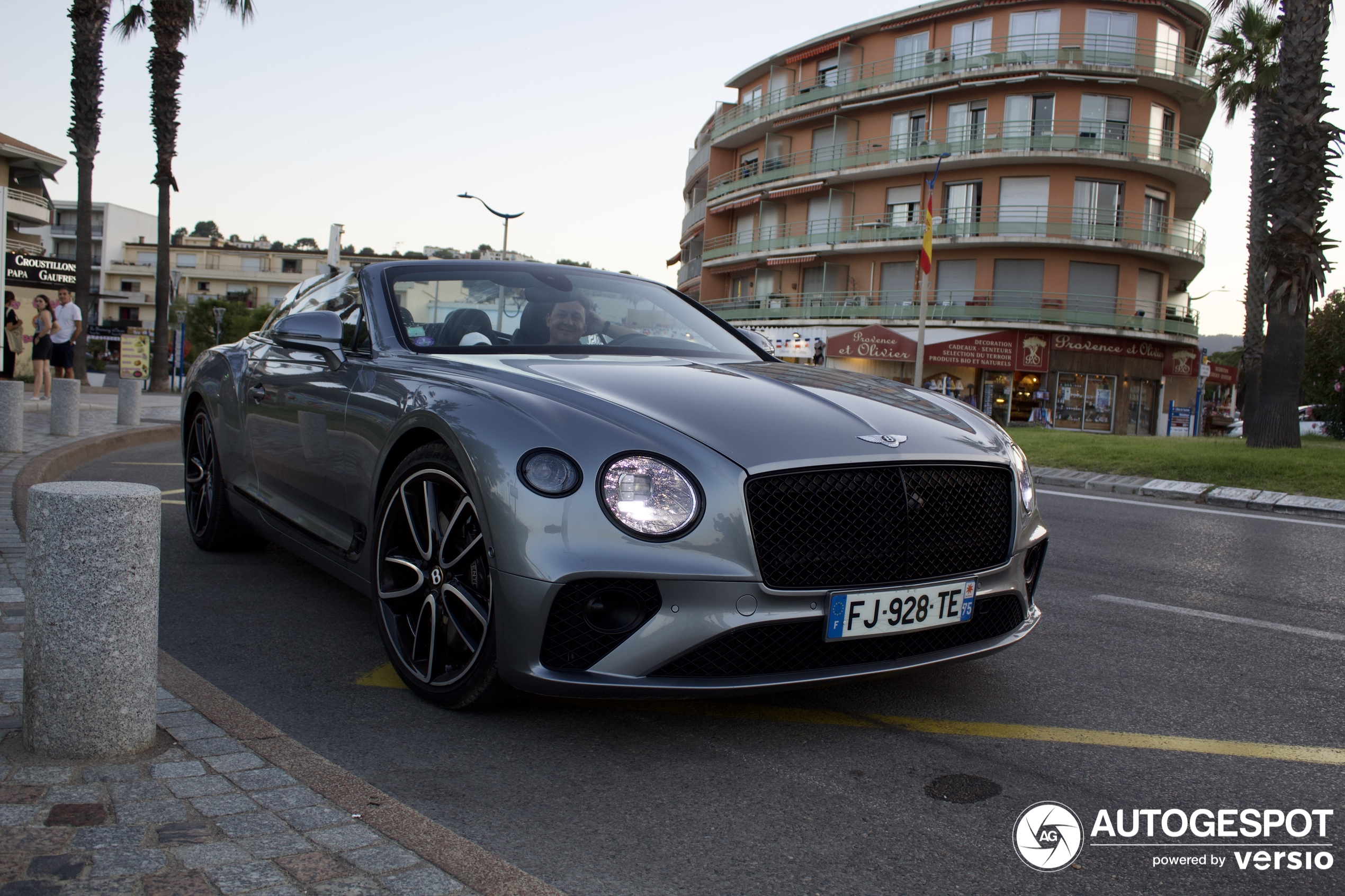 Bentley Continental GTC 2019 First Edition