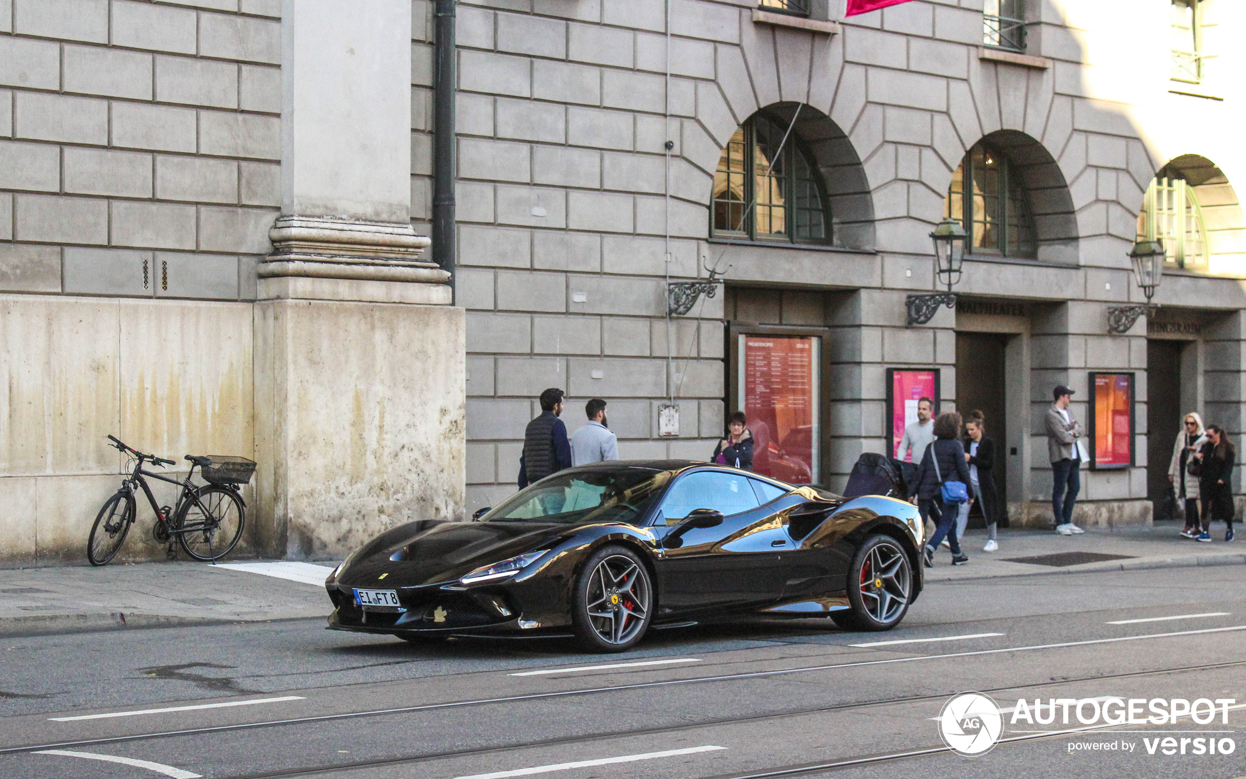 Ferrari F8 Tributo