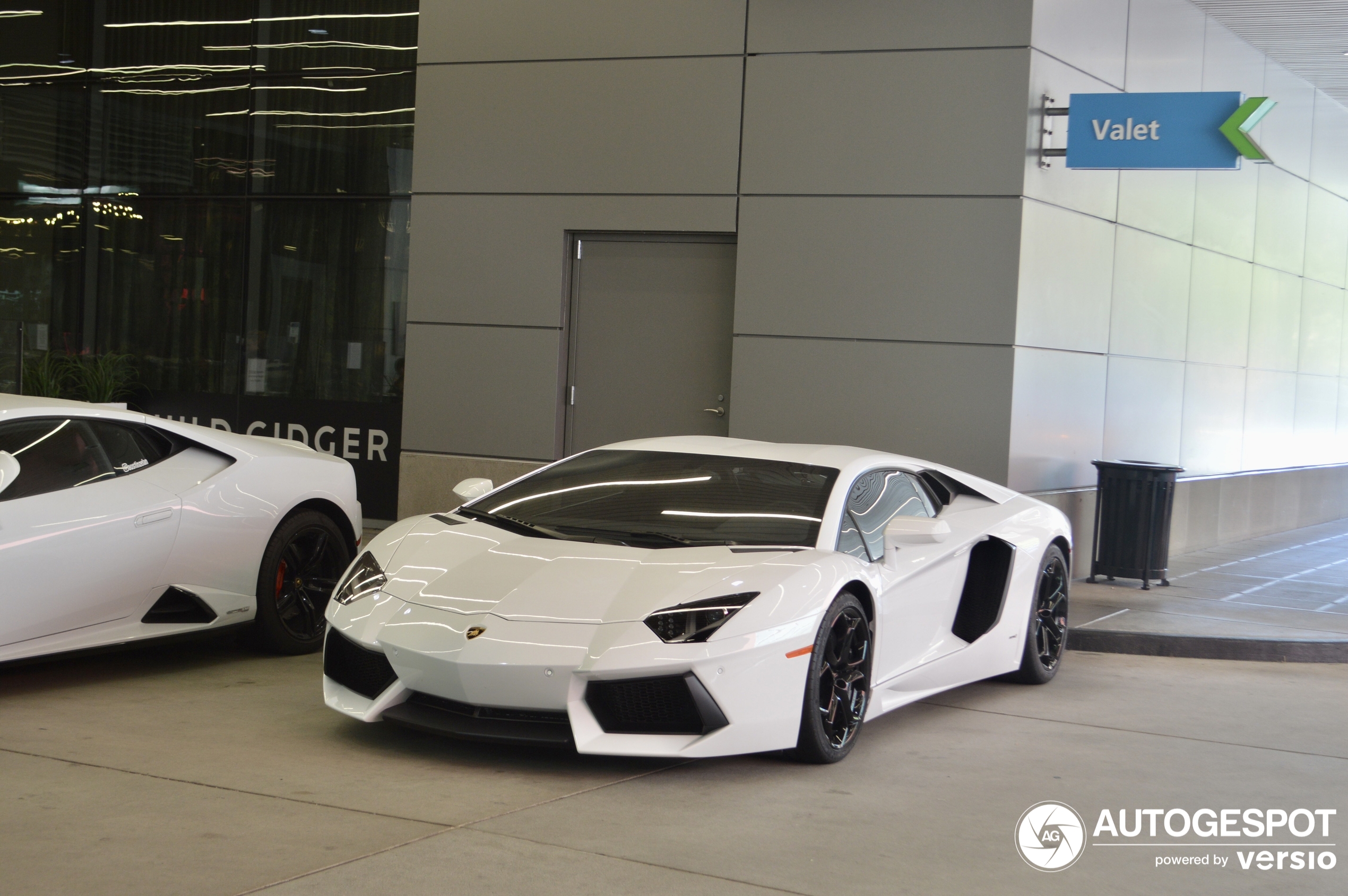 Lamborghini Aventador LP700-4