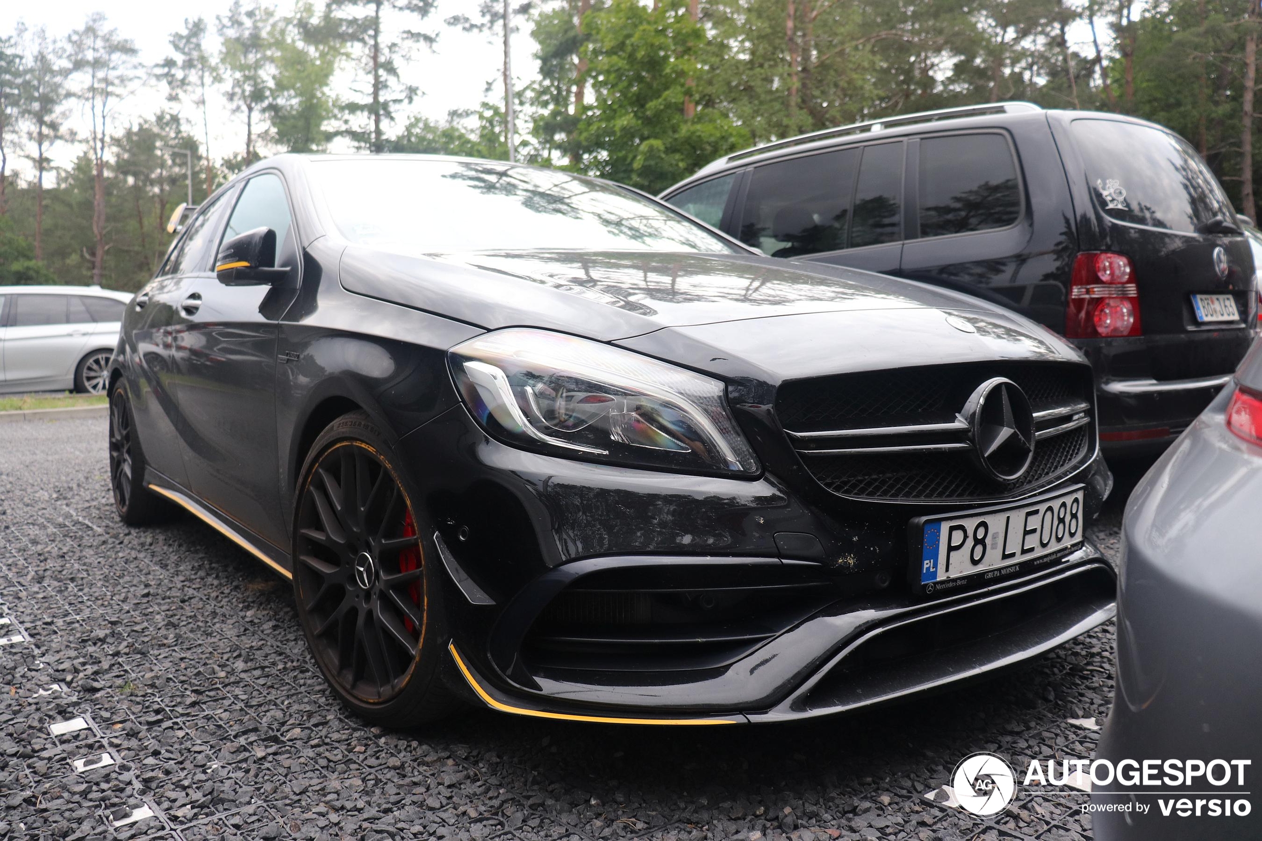 Mercedes-AMG A 45 W176 Yellow Night Edition