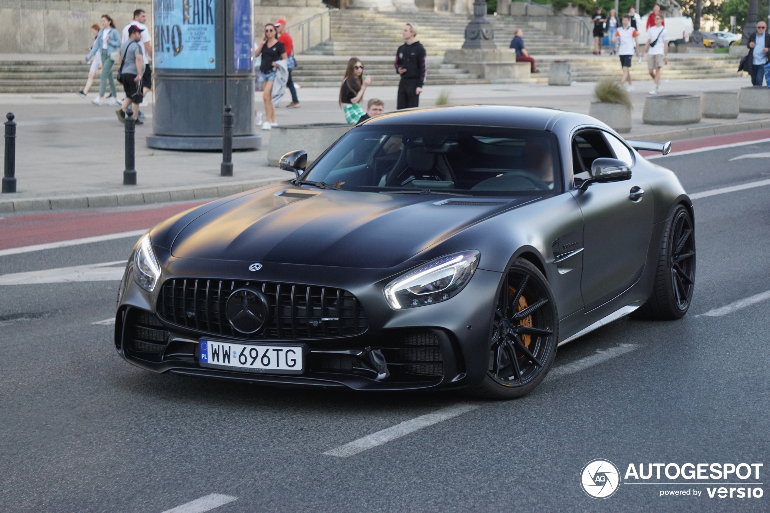 Mercedes-AMG GT R C190