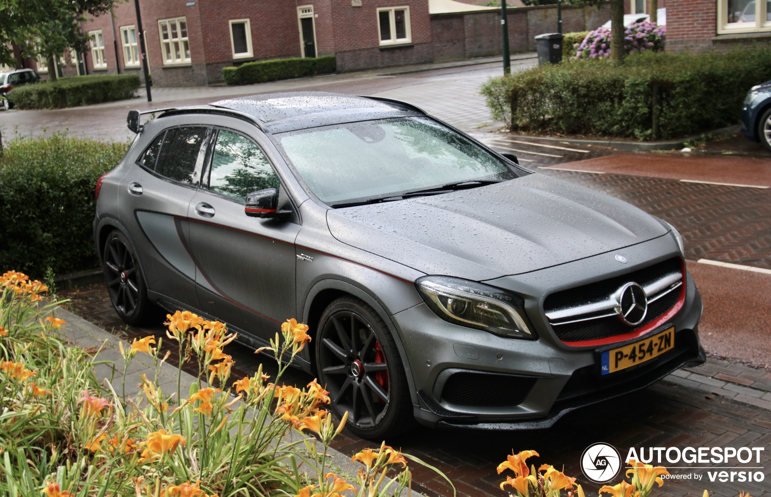 Mercedes-Benz GLA 45 AMG X156