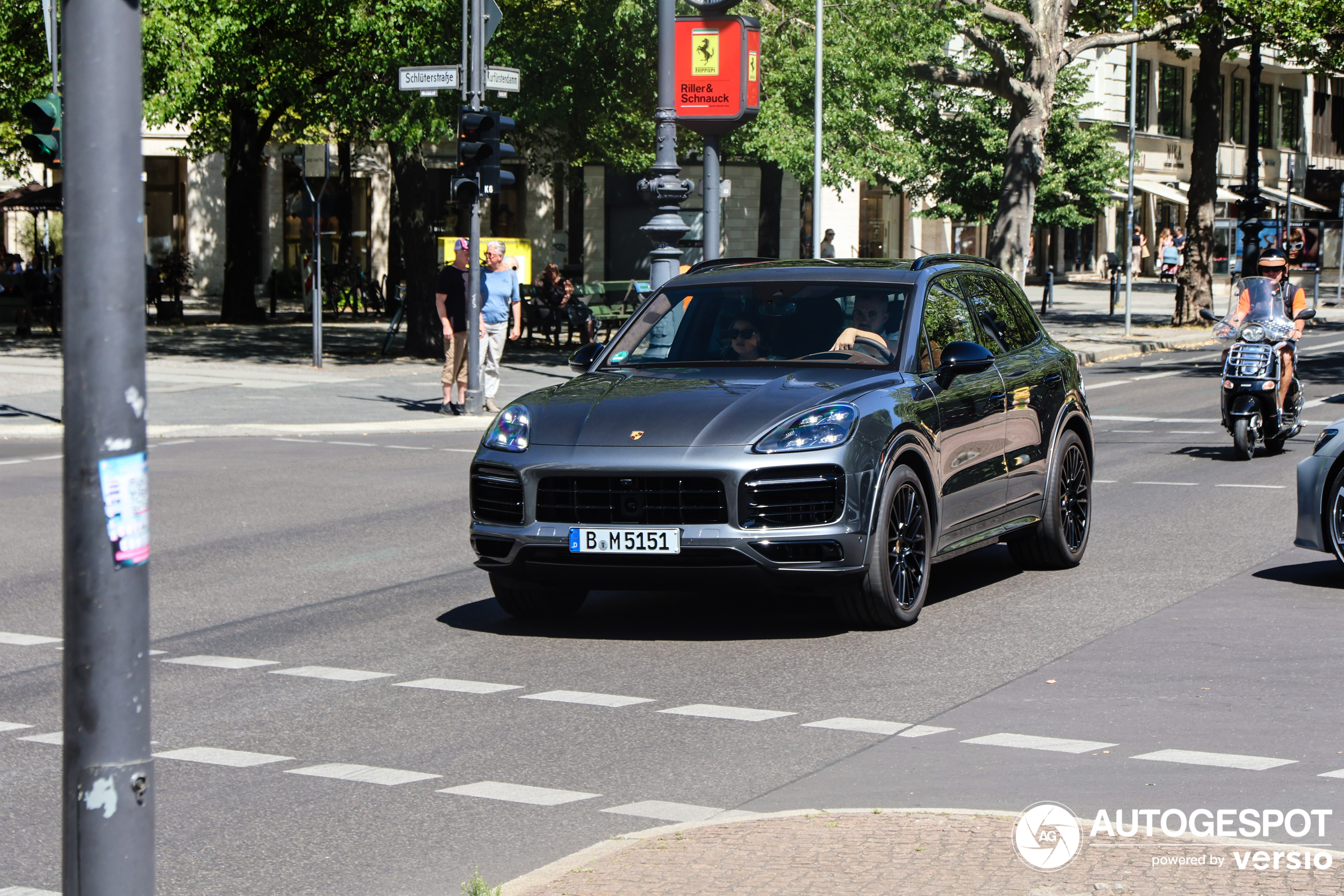 Porsche 9YA Cayenne GTS