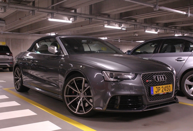 Audi RS5 Cabriolet B8