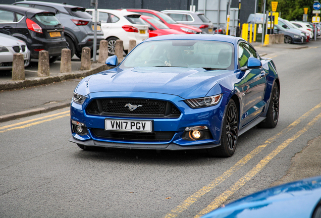 Ford Mustang GT 2015