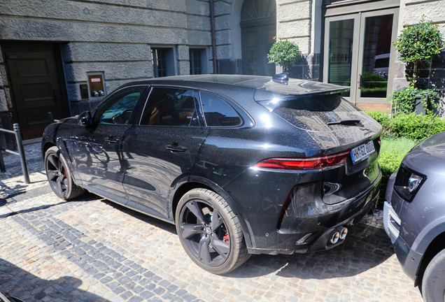 Jaguar F-PACE SVR 2021