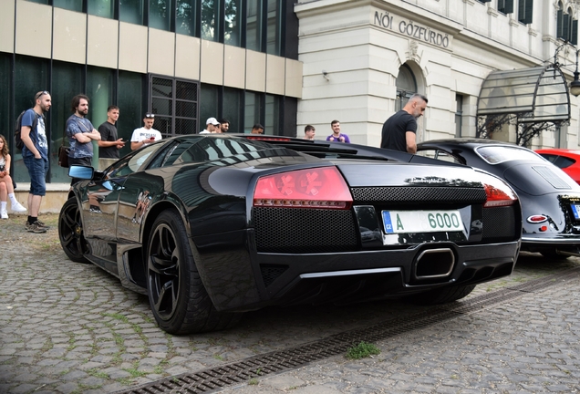 Lamborghini Murciélago LP640