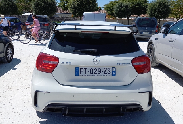 Mercedes-Benz A 45 AMG