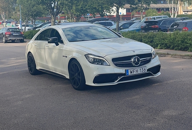 Mercedes-Benz CLS 63 AMG C218 2015