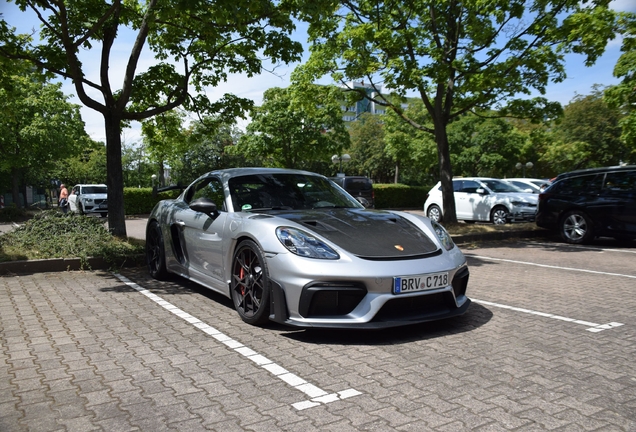 Porsche 718 Cayman GT4 RS Weissach Package