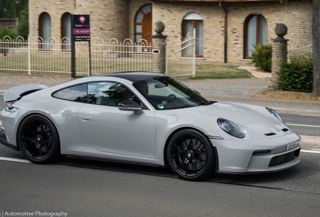 Porsche 992 GT3 Touring