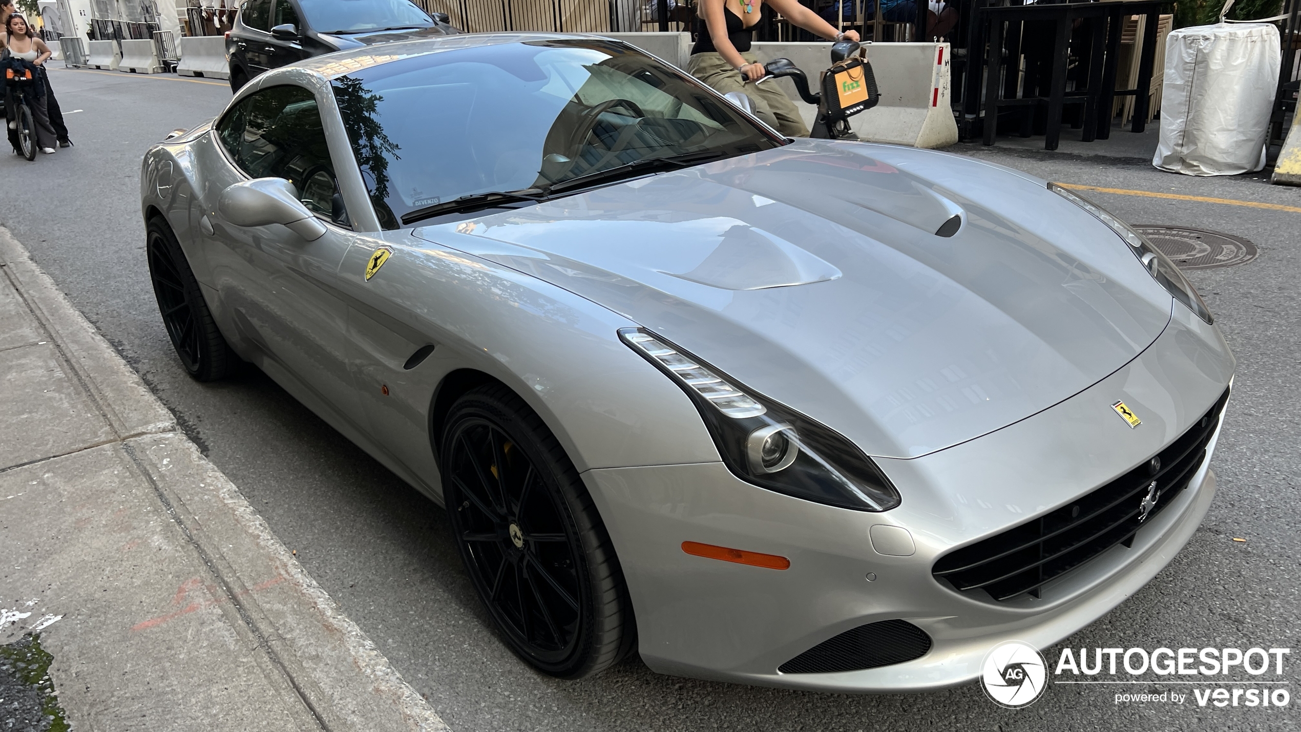 Ferrari California T