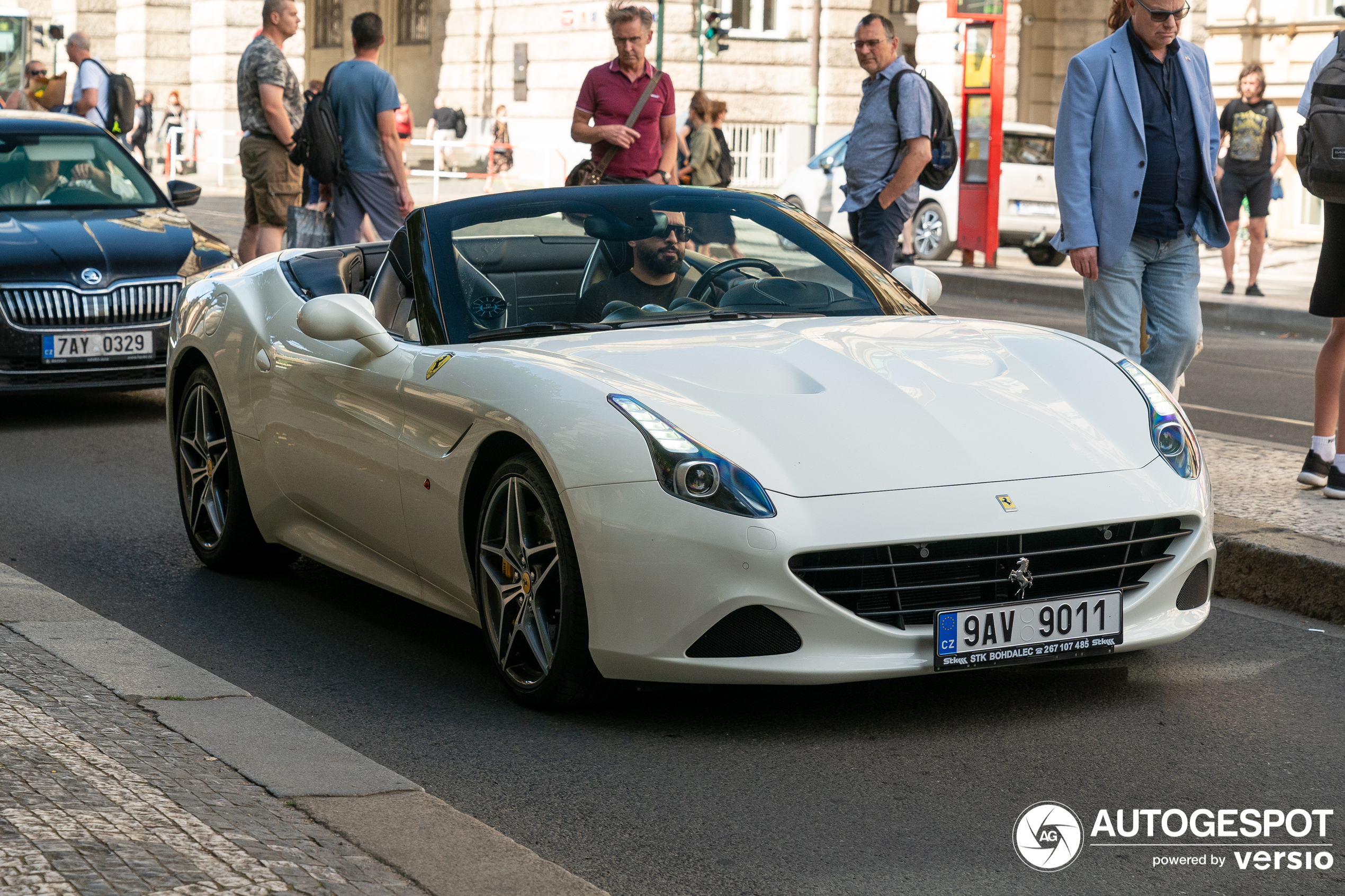 Ferrari California T