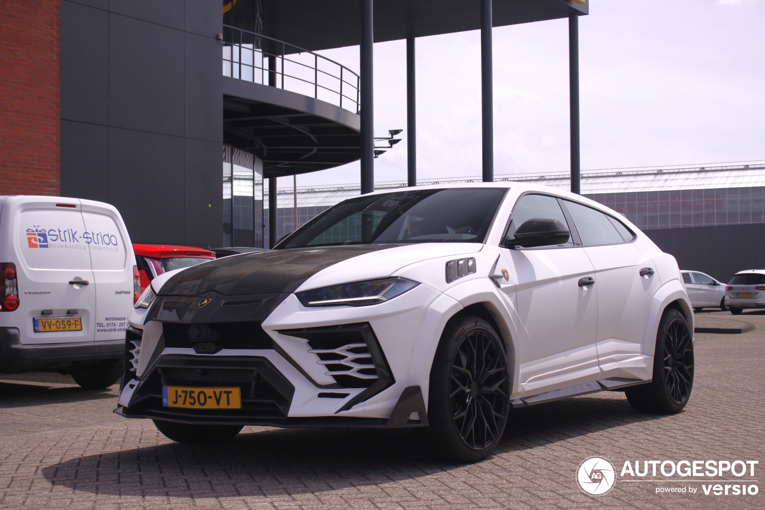 Lamborghini Urus Mansory Venatus