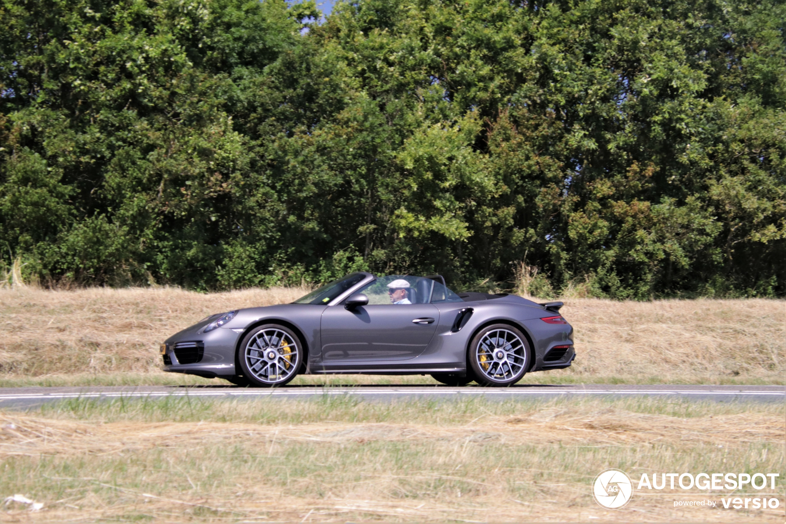 Porsche 991 Turbo S Cabriolet MkII