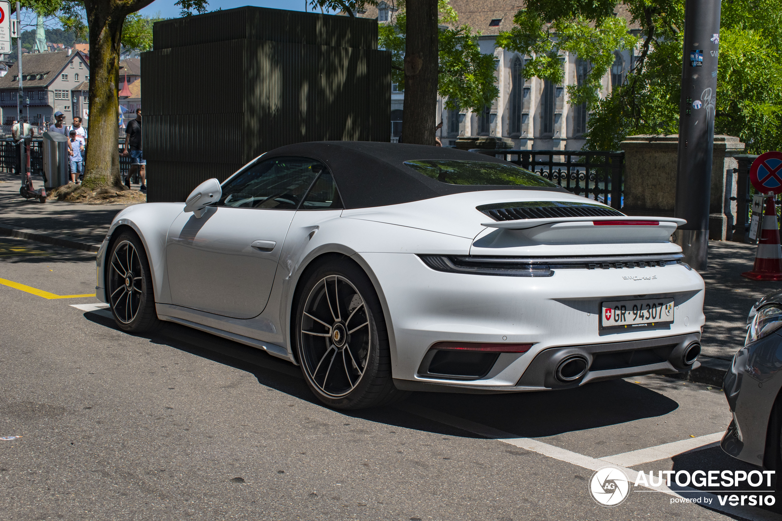 Porsche 992 Turbo S Cabriolet