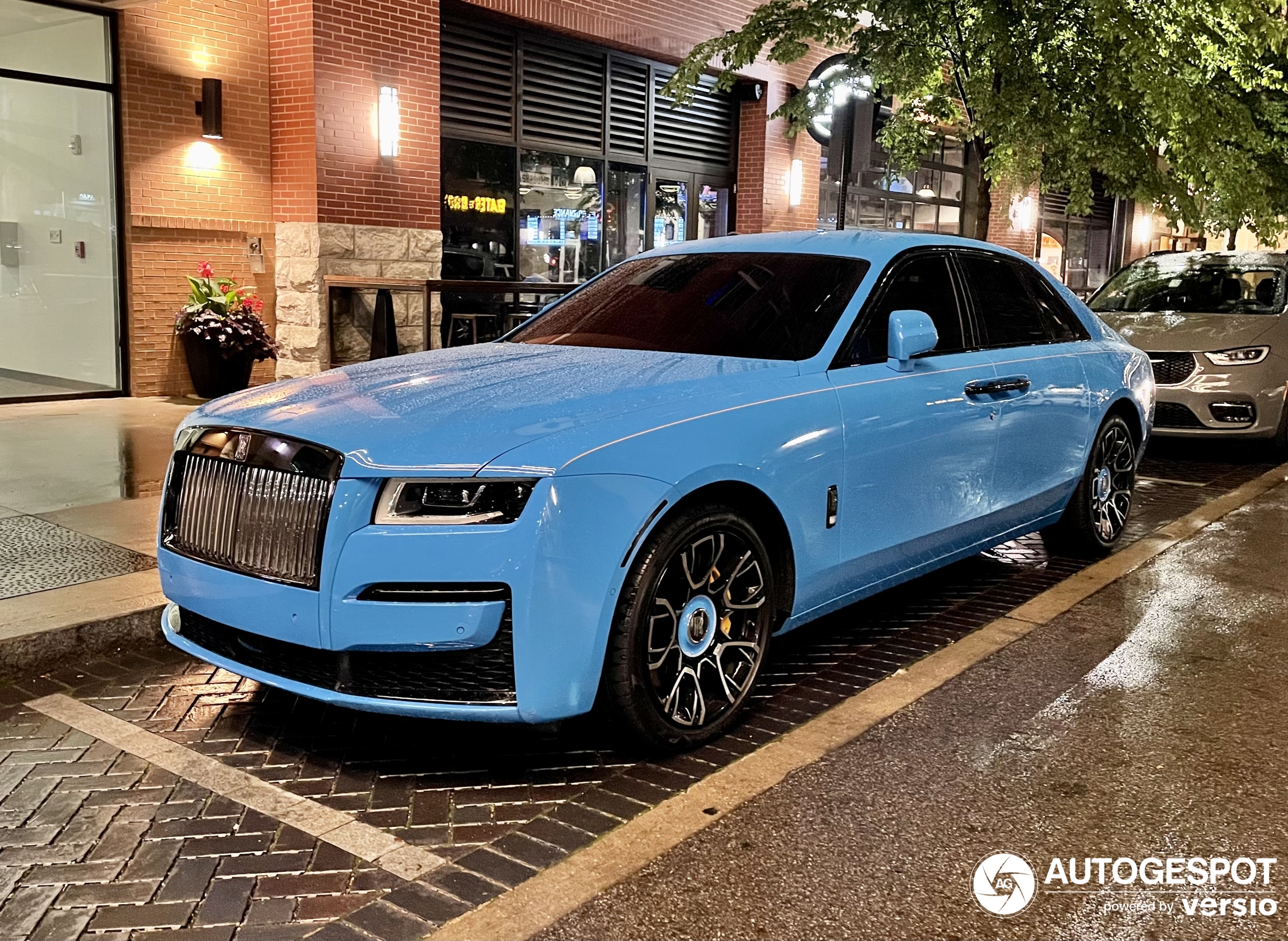 Rolls-Royce Ghost Black Badge 2021