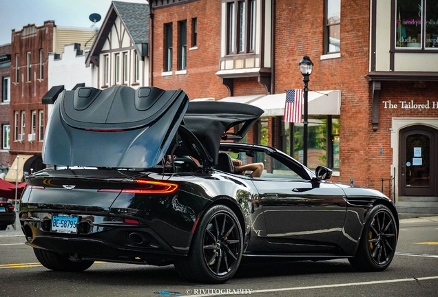 Aston Martin DB11 V8 Volante