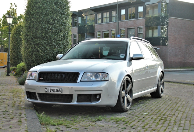 Audi RS6 Plus Avant C5