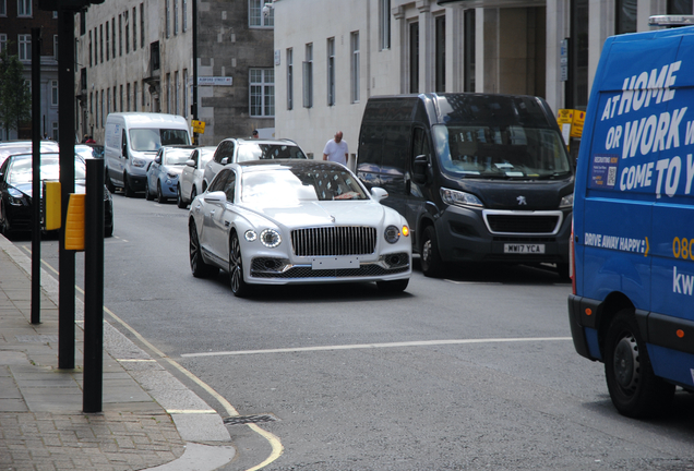 Bentley Flying Spur Hybrid Azure