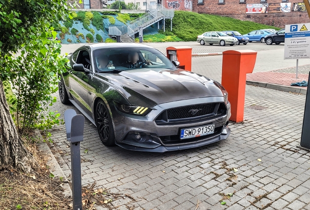 Ford Mustang GT 2015