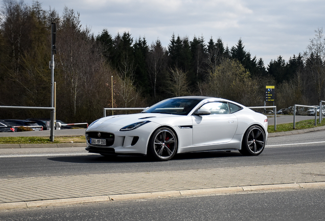 Jaguar F-TYPE R AWD Coupé