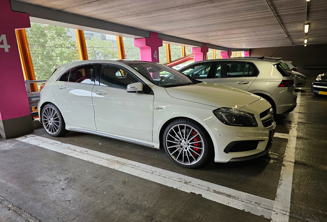 Mercedes-Benz A 45 AMG