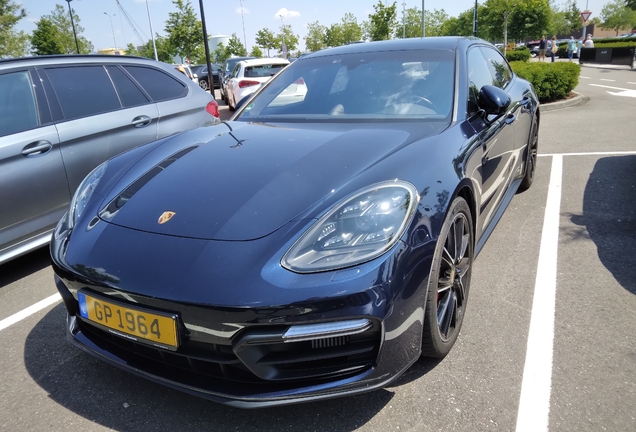 Porsche 971 Panamera GTS Sport Turismo