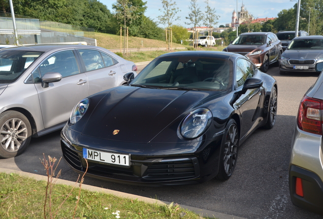 Porsche 992 Carrera 4S