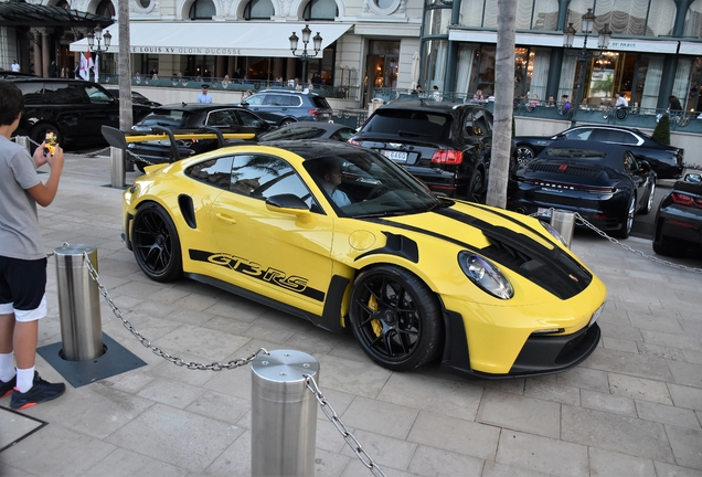 Porsche 992 GT3 RS Weissach Package