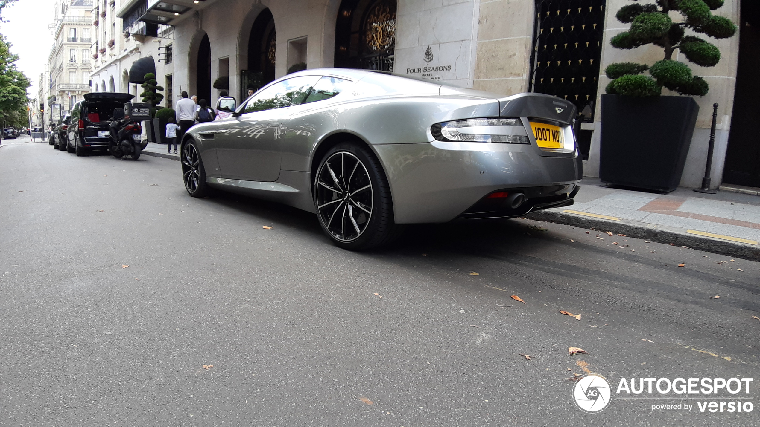 Aston Martin DB9 GT 2016 Bond Edition