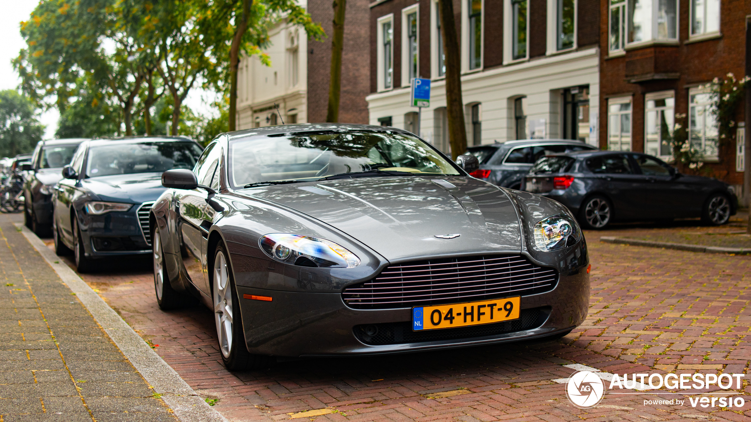 Aston Martin V8 Vantage