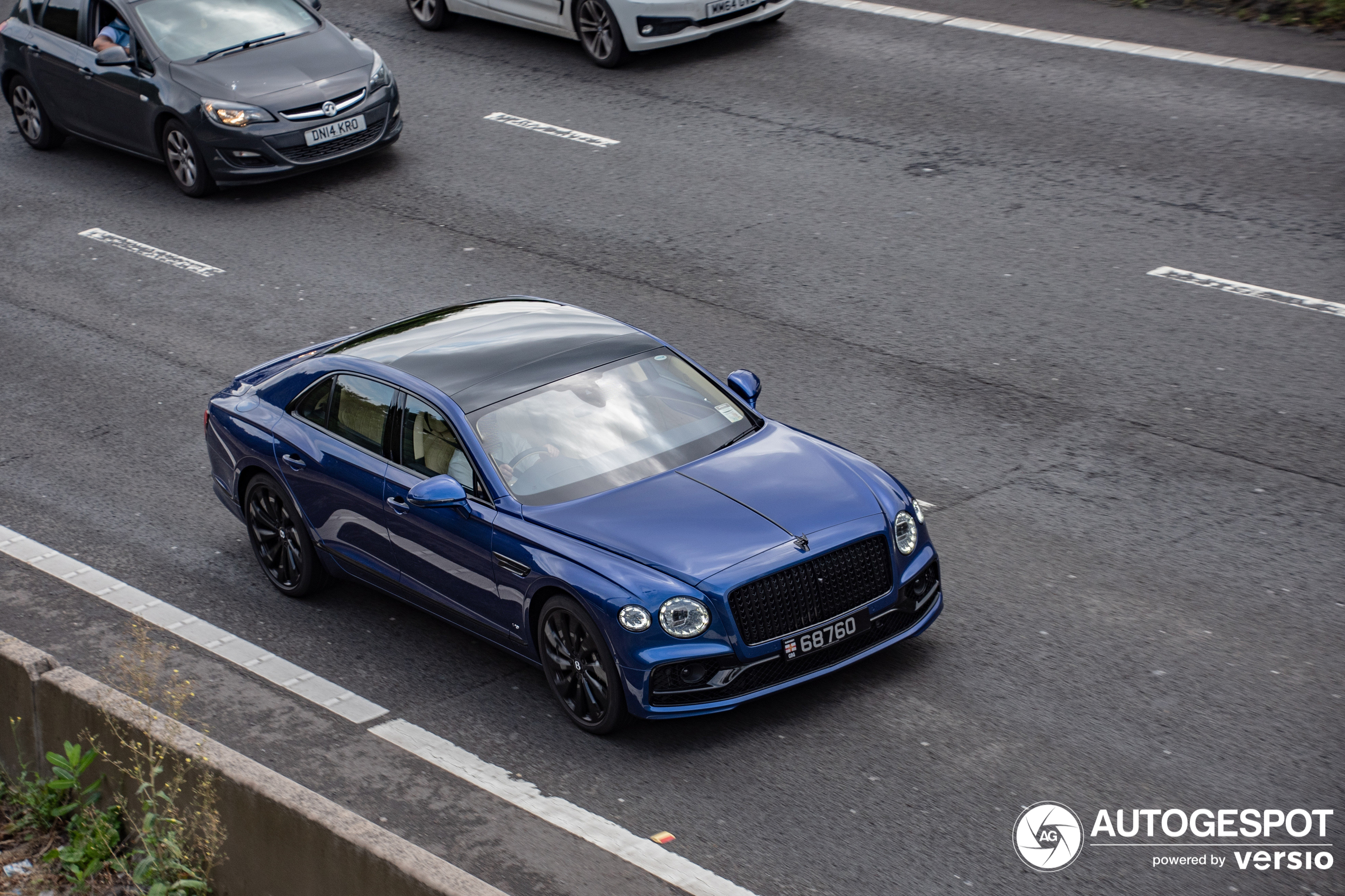 Bentley Flying Spur V8 S 2023