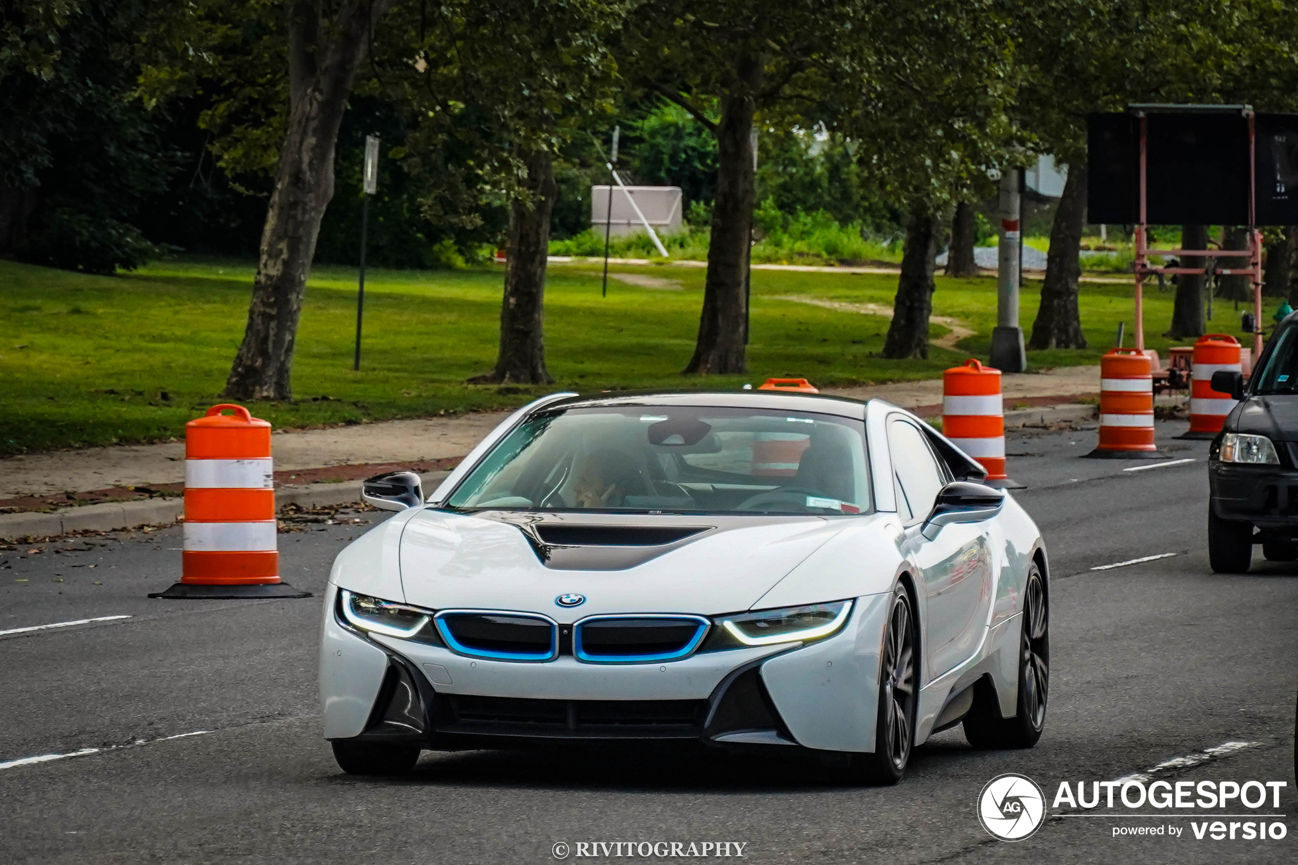 BMW i8