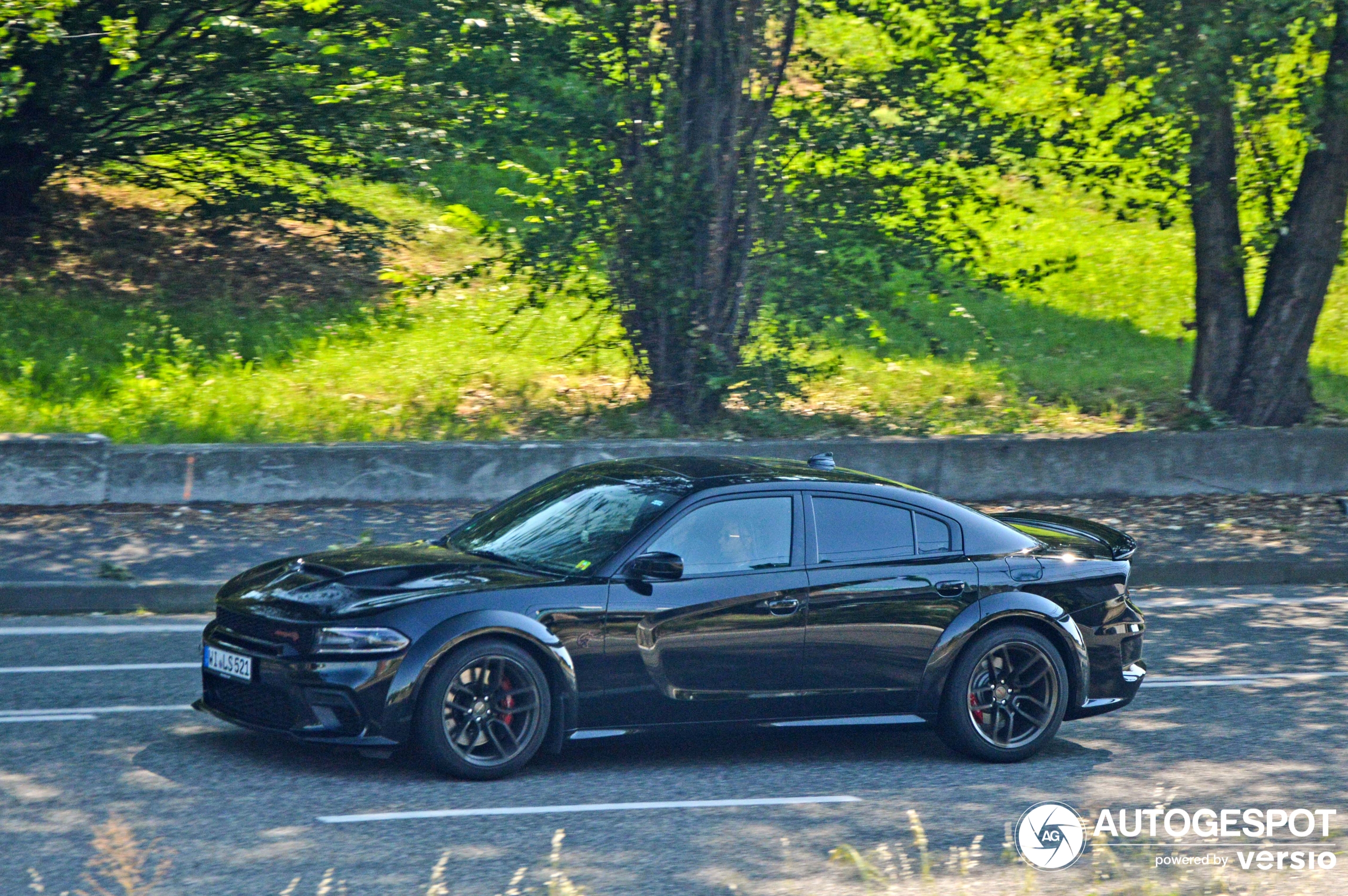 Dodge Charger SRT Hellcat Widebody