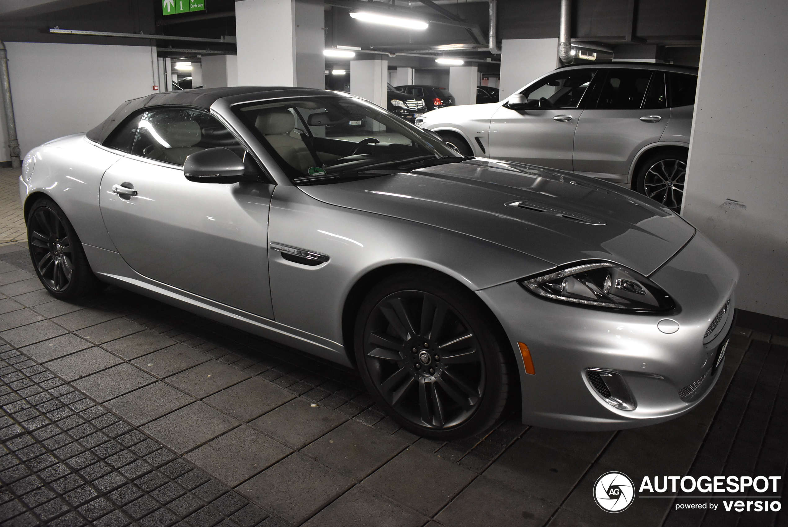 Jaguar XKR Convertible 2012