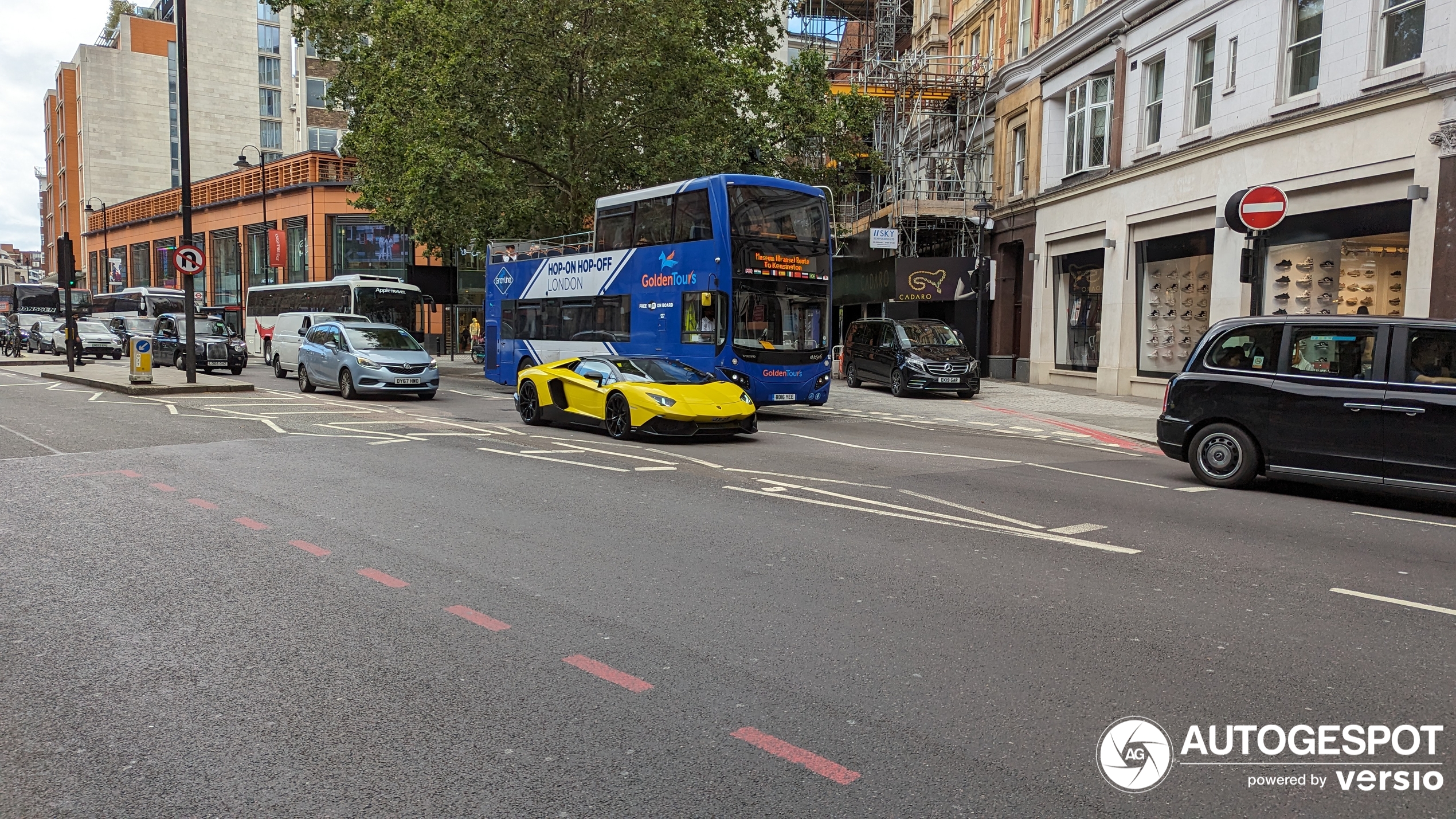 Lamborghini Aventador LP720-4 Roadster 50° Anniversario