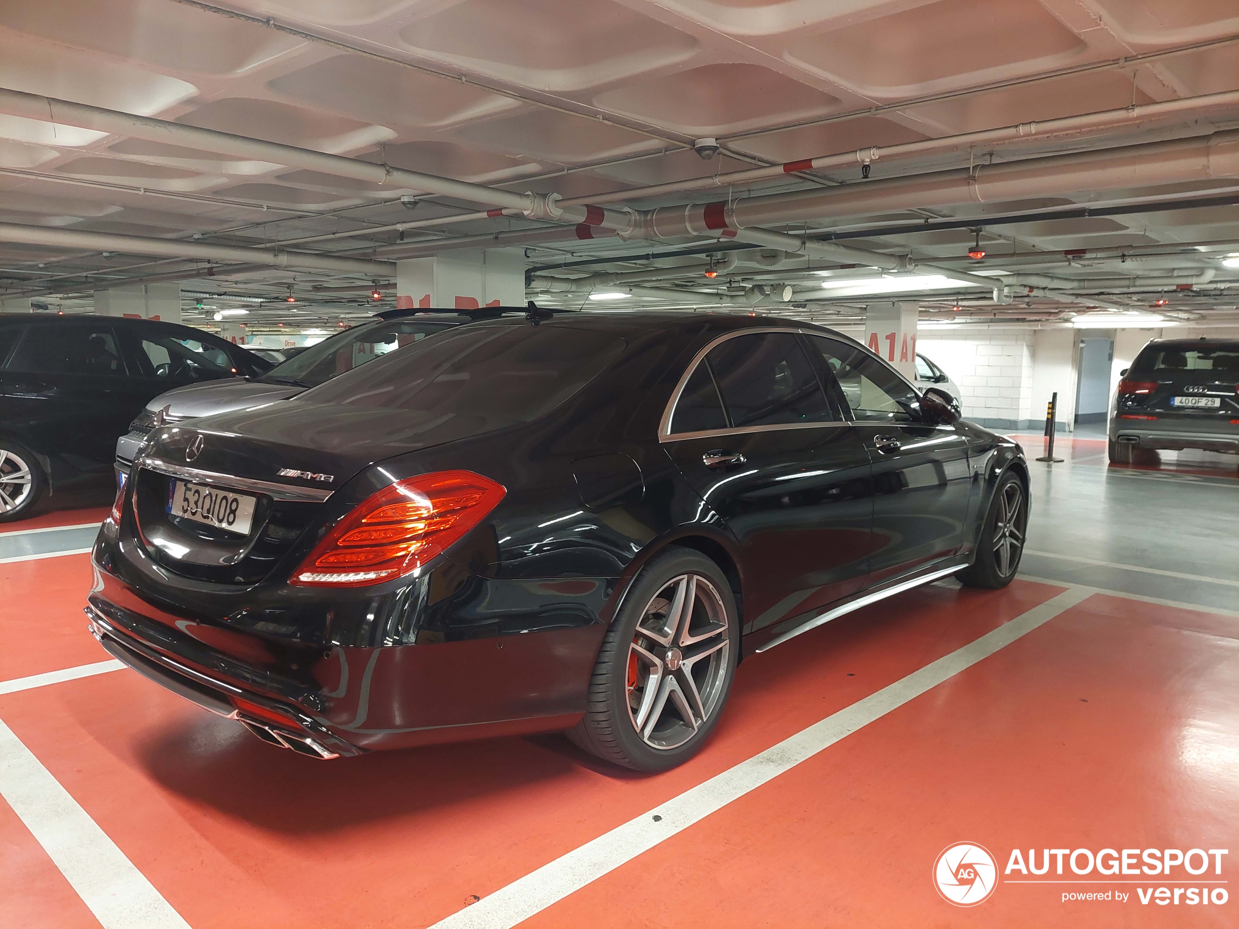 Mercedes-Benz S 63 AMG V222